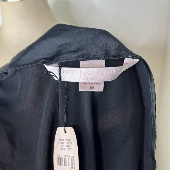 Victoria’s Secret Very Sexy Night Gown Size M, New, Nightwear, Loungewear - Picture 5 of 8